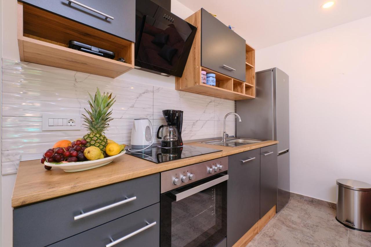 Apartment Kaleta Sveti Jakov Exteriör bild
