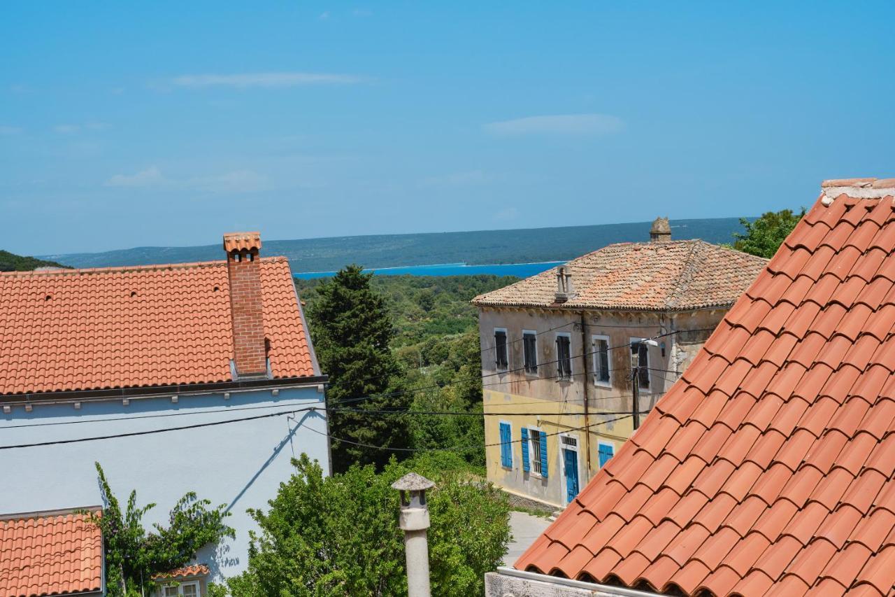 Apartment Kaleta Sveti Jakov Exteriör bild